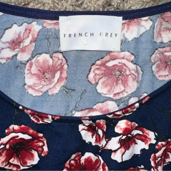 French Grey Floral Dress XL Comfortable Mini Dress Flower Print - Picture 5 of 6